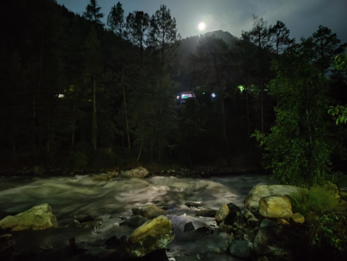Breathe Inn Kasol Extérieur photo