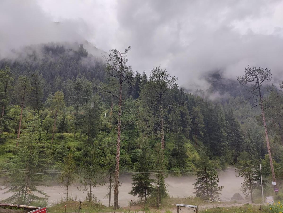 Breathe Inn Kasol Extérieur photo