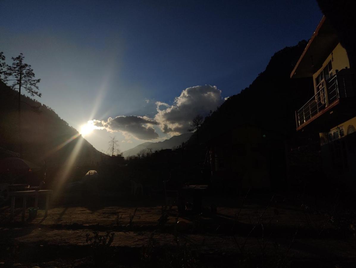 Breathe Inn Kasol Extérieur photo