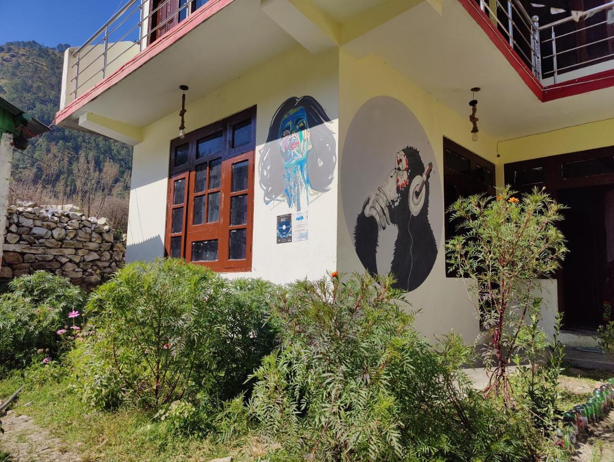 Breathe Inn Kasol Extérieur photo