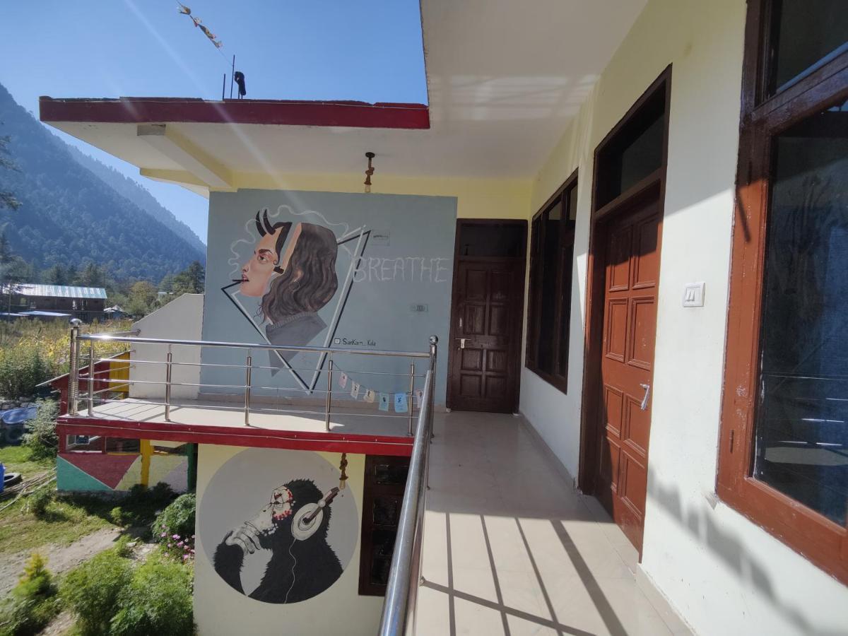 Breathe Inn Kasol Extérieur photo